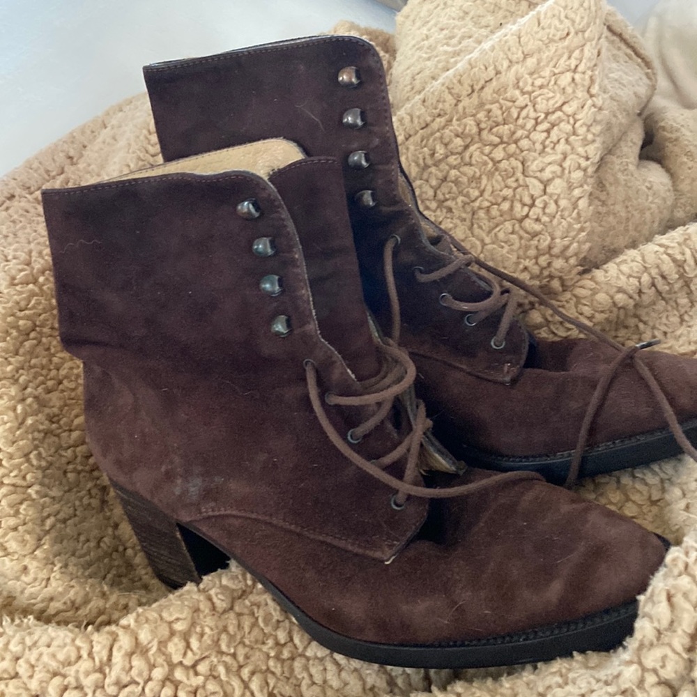 d’Ro - Too 7 1/2 Brown Leather Suede Boots.